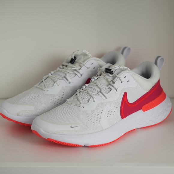 Mens 10.5 Nike By You ReactX Miler Infinity Run 4 FlyEase-White/Red/Orange main image 2